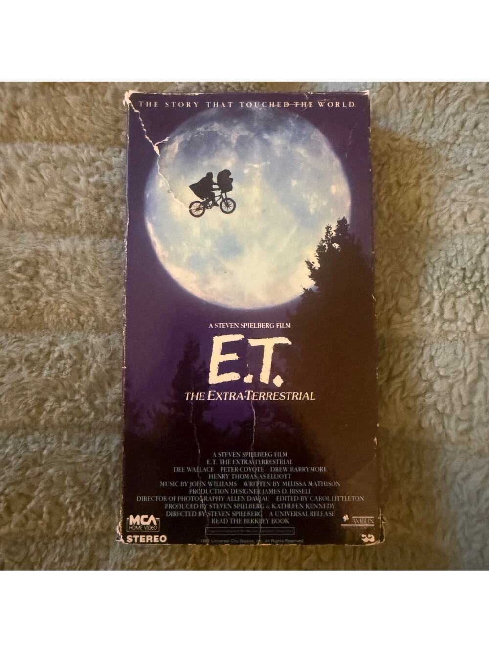 E.T. The Extra-Terrestrial VHS (1988) Steven Spielberg Vintage Movie